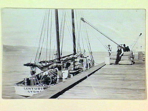 Centurion boat 1908